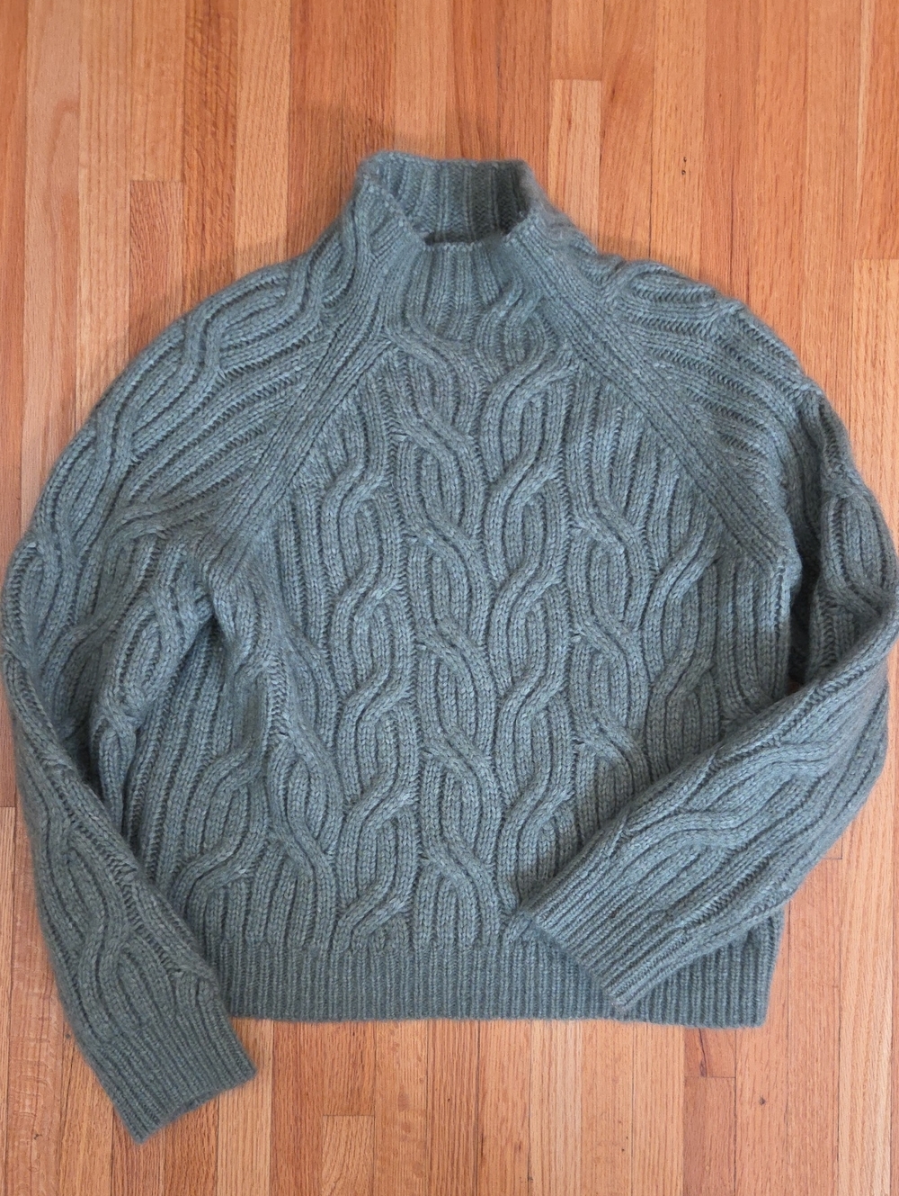 Vince Alpaca Wool Turtlenwck Sweater Twisted Chain Jadeite